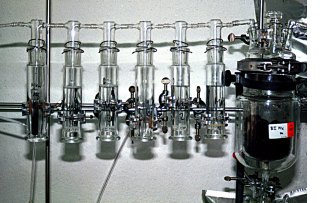 Laborreaktor f�r bilanzierende Abbauversuche mi Hilfe von Tracern